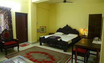 4 Bed Room